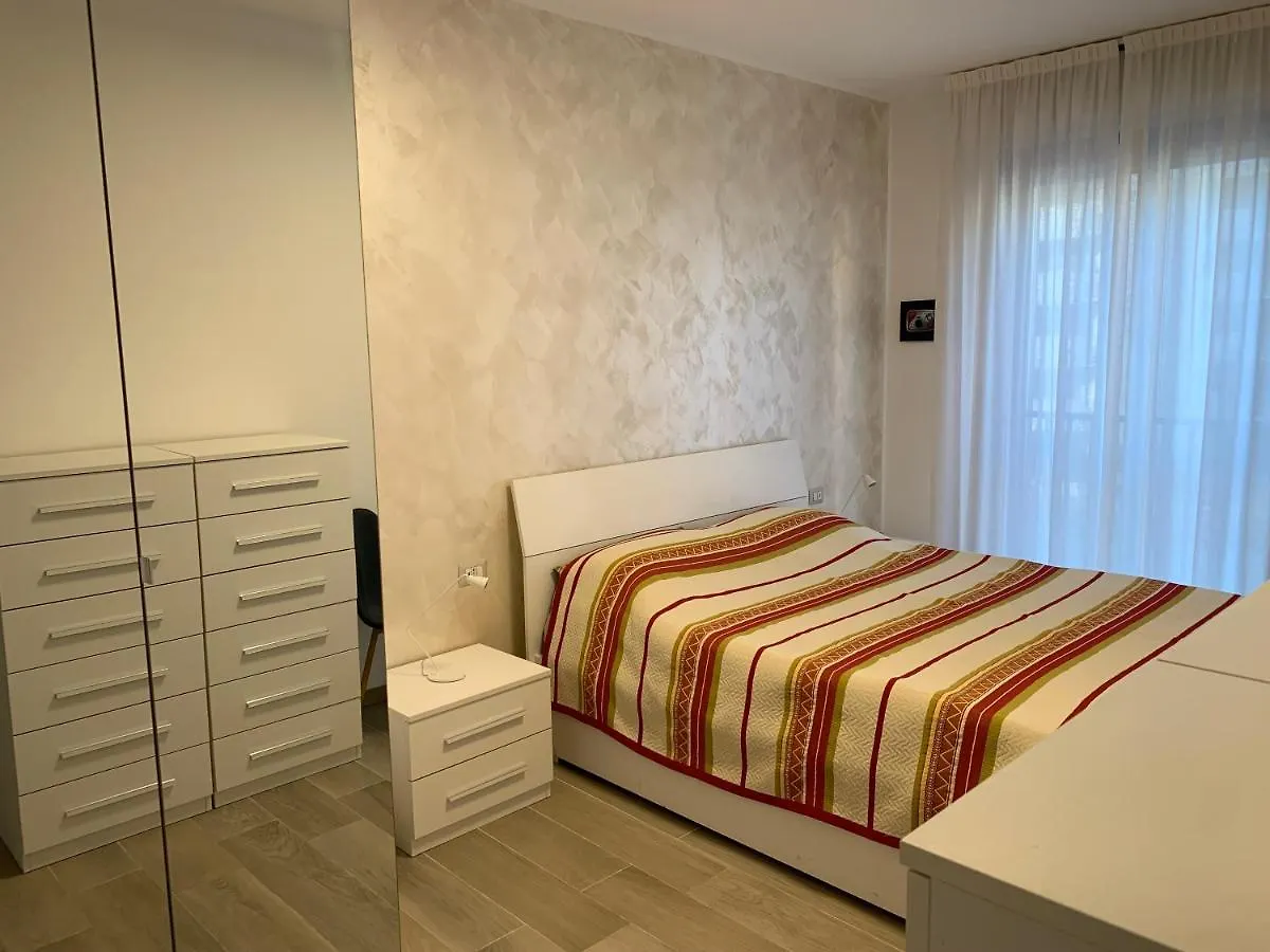 Appartamento Trilocale in Zona Bocconi/Navigli Milano