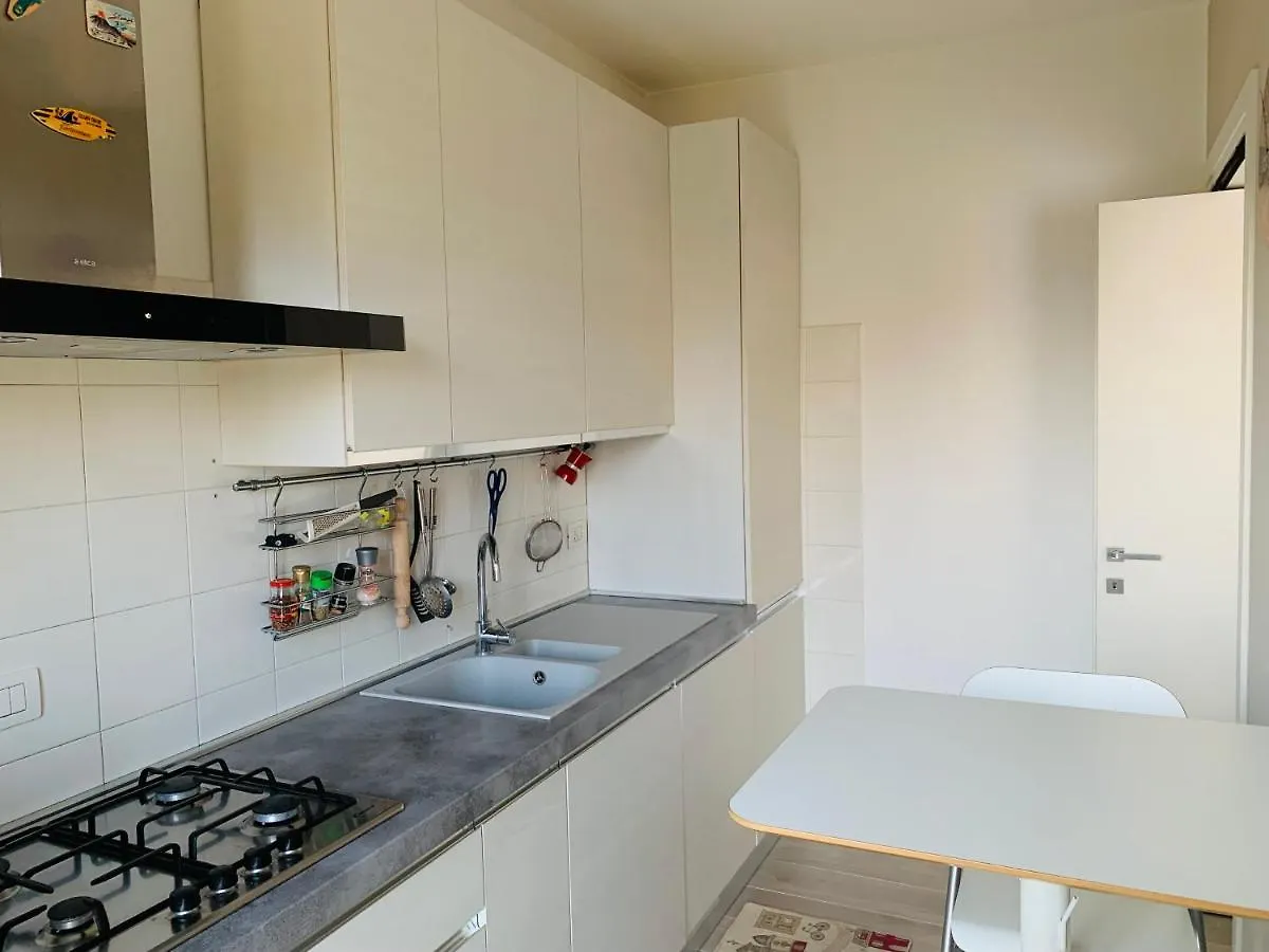 Trilocale In Zona Bocconi/Navigli Apartment Milan